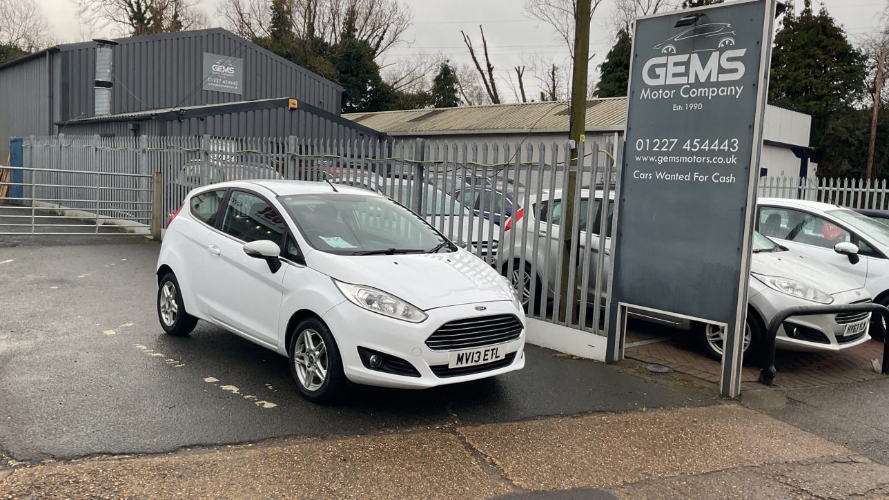 1990 FIESTA 1.25 ZETEC, 3 DOOR, JUST 59000 MILES FROM NEW, SERVICE HISTORY INC... photo